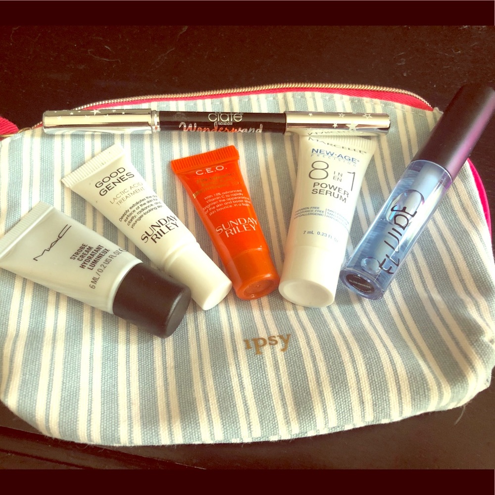 Ipsy bag with makeup products. Never used.